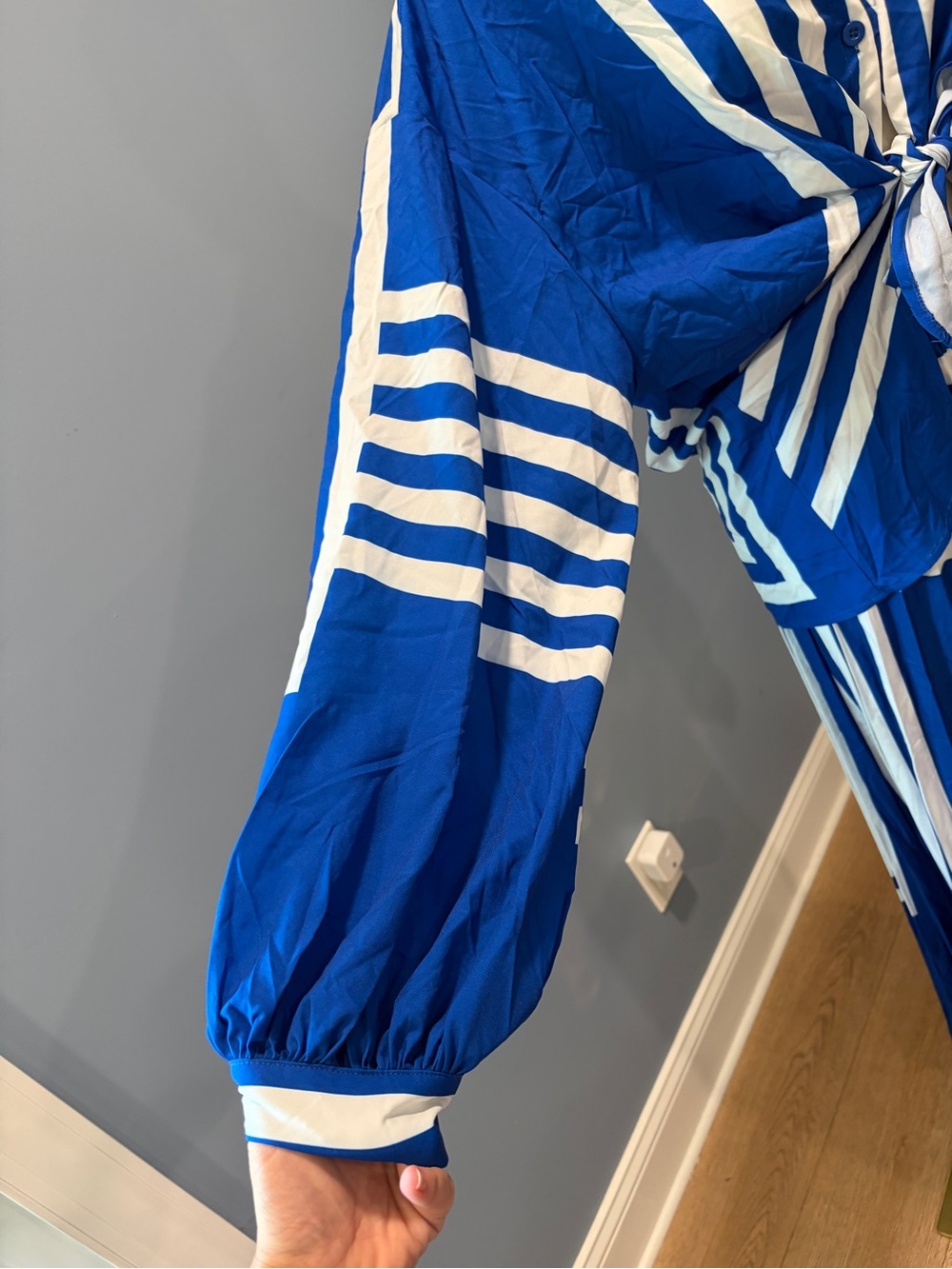 Commense Blue & White Geometric Matching Set NWT Medium - Picture 5 of 12